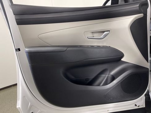 Certified 2025 Hyundai Tucson SEL FWD image 19