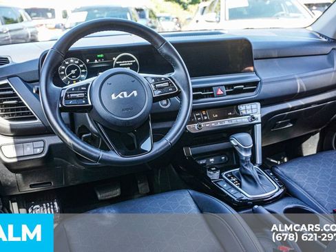 Used 2024 Kia Seltos EX image 27