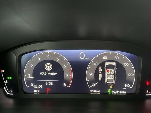 Used 2026 Honda CR-V EX-L image 10