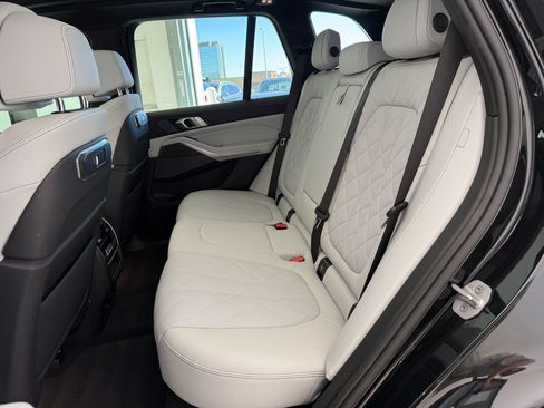 Certified 2024 BMW X5 xDrive50e w/ Premium Package AWD/4WD image 22
