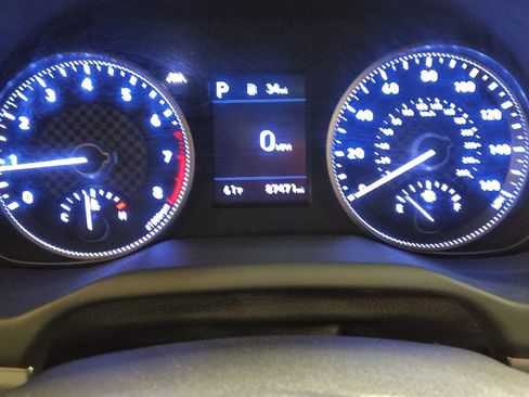 Used 2020 Hyundai Elantra Value Edition w/ Cargo Package (C1) image 23