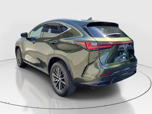 Used 2024 Lexus NX 250 FWD w/ Towing Package (2000 Lbs) image 4