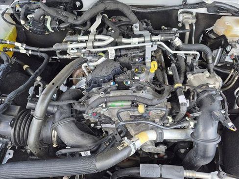 Used 2025 Ford Bronco Outer Banks AWD/4WD image 22