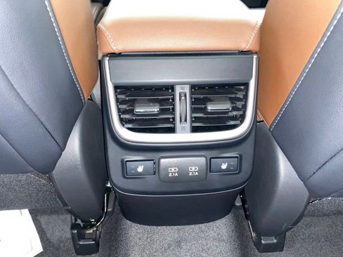 Used 2021 Subaru Outback Touring w/ Popular Package #2 image 27