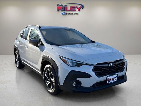 Certified 2024 Subaru Crosstrek 2.0i Premium w/ Crosstrek Mirror Package image 7