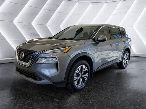 Used 2021 Nissan Rogue SV AWD/4WD image 3