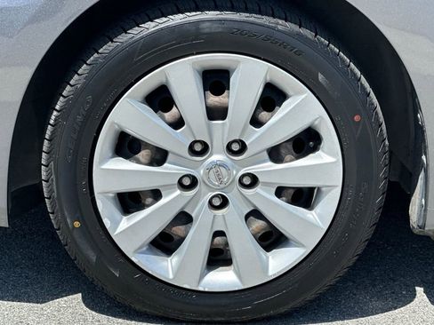 Used 2019 Nissan Sentra S FWD image 23