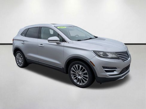 Used 2017 Lincoln MKC Reserve FWD image 1