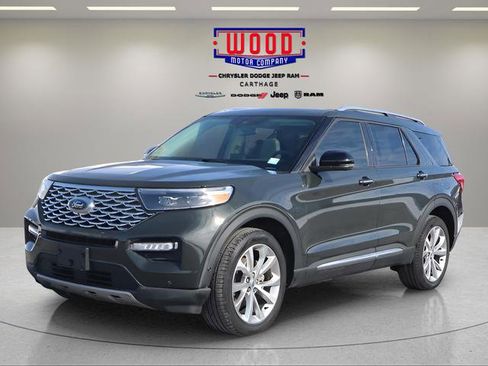 Used 2023 Ford Explorer Platinum w/ Premium Technology Package image 7