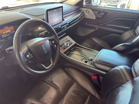 Used 2023 Lincoln Aviator Reserve w/ Equipment Group 201A AWD/4WD image 15