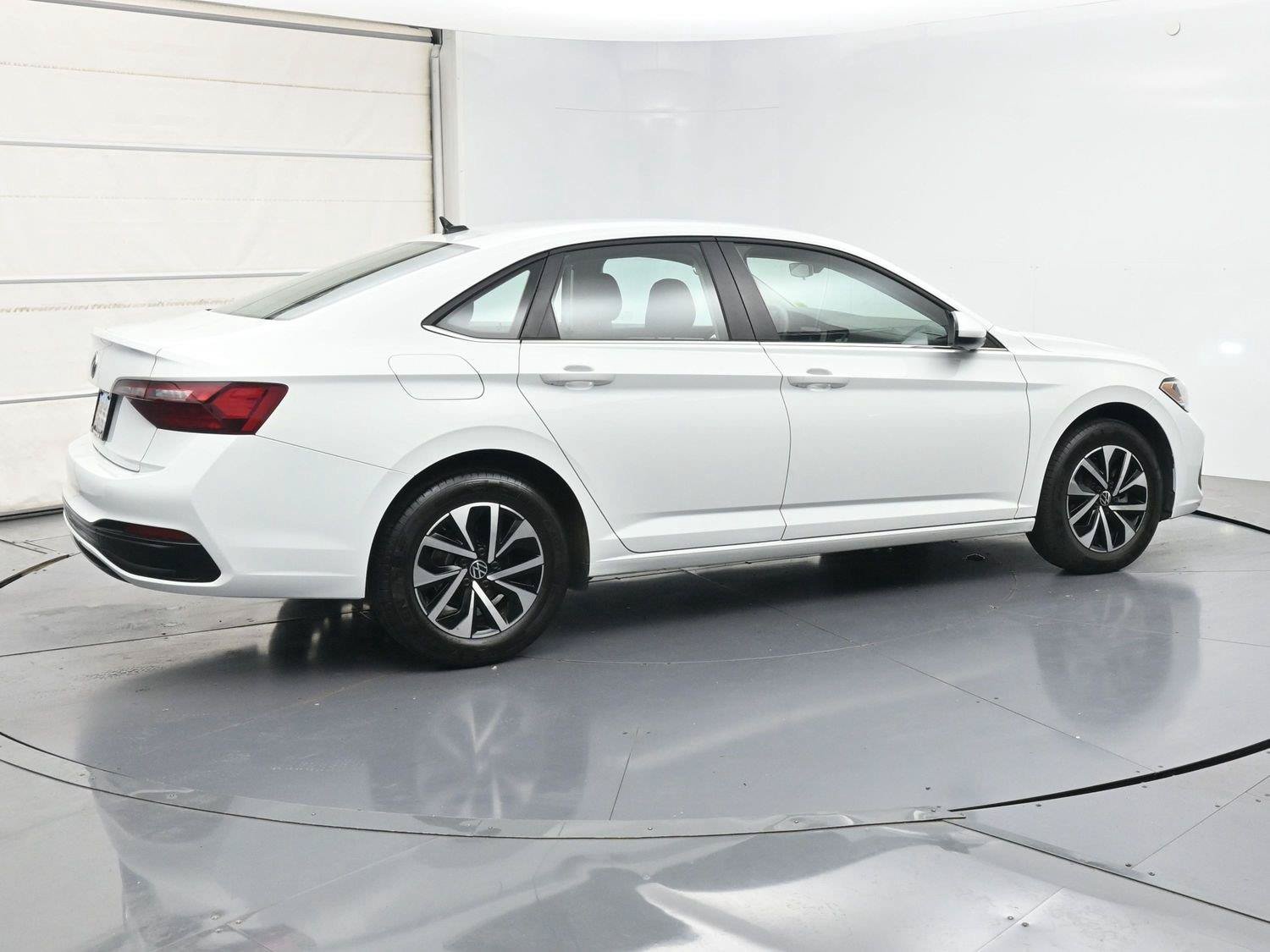 Used 2023 Volkswagen Jetta S FWD image 24