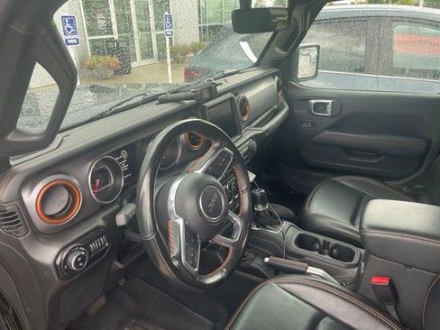 Used 2022 Jeep Gladiator Mojave w/ Cold Weather Group AWD/4WD image 3