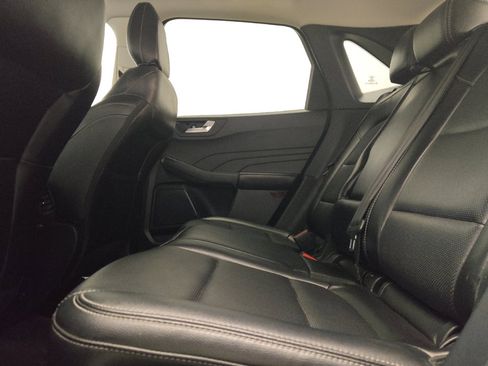 Used 2022 Ford Escape SEL AWD/4WD image 18