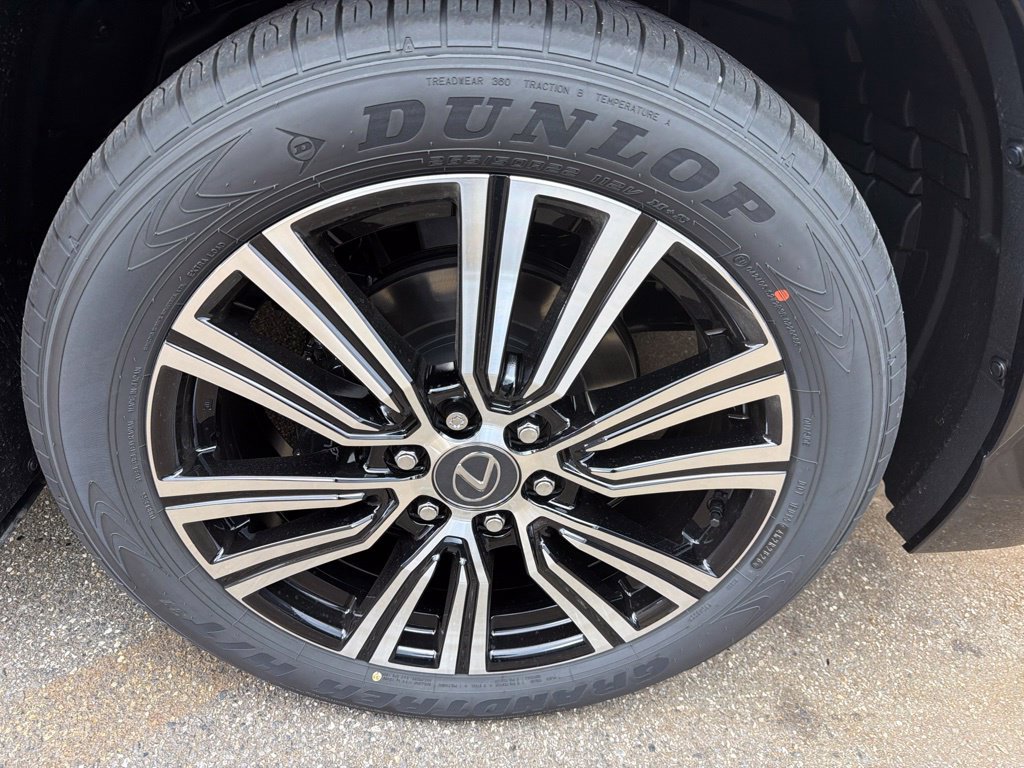 New 2026 Lexus LX 600 4WD w/ Appearance Package image 27