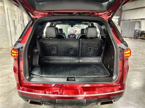 Used 2023 Chevrolet Traverse High Country w/ LPO, Floor Liner Package image 25