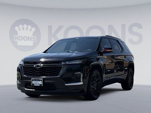 Used 2022 Chevrolet Traverse Premier w/ Redline Edition AWD/4WD image 1