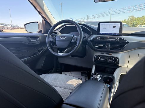 Used 2024 Ford Escape Active AWD/4WD image 25