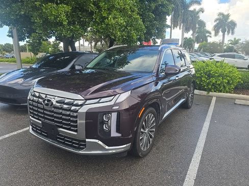 Used 2025 Hyundai Palisade Calligraphy AWD/4WD image 3