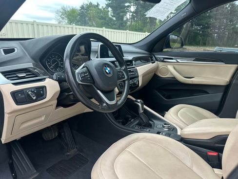 Used 2018 BMW X1 xDrive28i AWD/4WD image 18