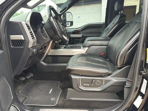 Used 2017 Ford F350 Platinum w/ Platinum Ultimate Package AWD/4WD image 8