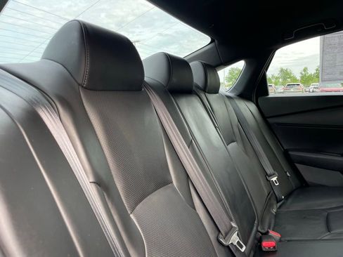 Used 2025 Honda Accord Sport image 37