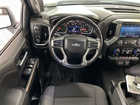 Certified 2022 Chevrolet Silverado 1500 RST w/ Redline Edition AWD/4WD image 24