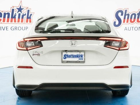 Certified 2024 Honda Civic EX-L image 6