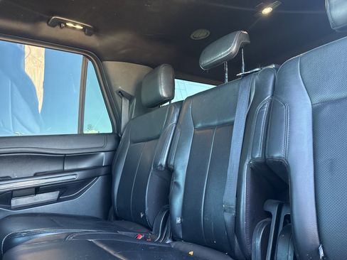 Used 2018 Ford Expedition Max XLT w/ Equipment Group 202A image 28