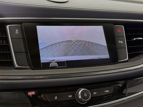 Used 2020 Buick Enclave Essence w/ Sport Touring Edition image 16