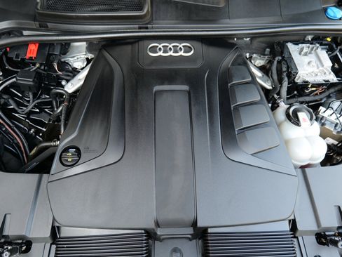 Used 2019 Audi Q7 2.0T Premium w/ Convenience Package image 55