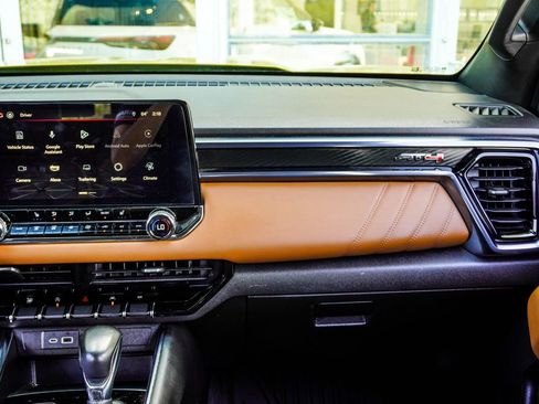 Used 2023 GMC Canyon AT4 w/ Canyon Safety Plus Package image 17