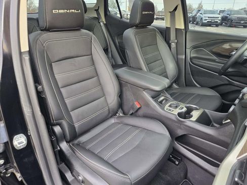 Used 2024 GMC Terrain Denali w/ Denali Premium Package image 17