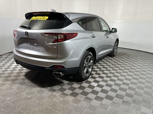 Certified 2025 Acura RDX SH-AWD w/ Technology Package image 8