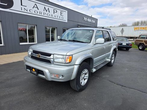 Used 2002 Toyota 4Runner Limited AWD/4WD image 3