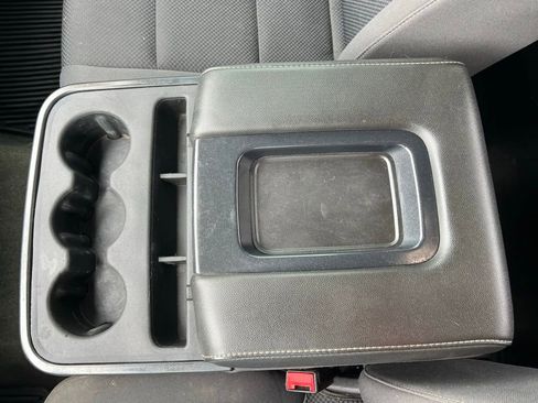 Used 2018 Chevrolet Silverado 1500 LT w/ All Star Edition AWD/4WD image 27