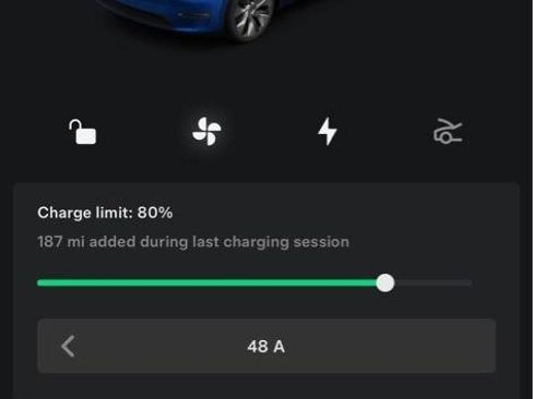 Used 2022 Tesla Model Y Long Range AWD/4WD image 35