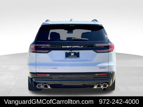 New 2026 GMC Acadia Denali Ultimate w/ LPO, Floor Liner Package AWD/4WD image 4