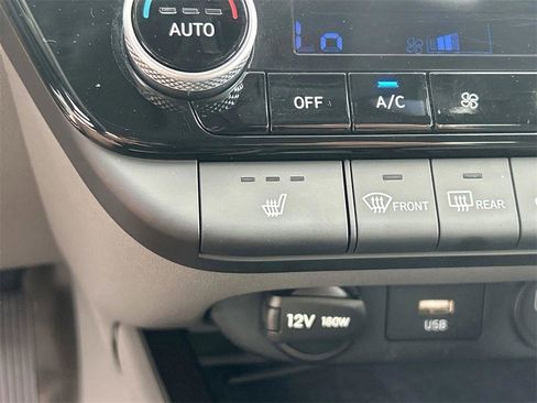 Certified 2023 Hyundai Elantra SEL w/ Convenience Package image 29