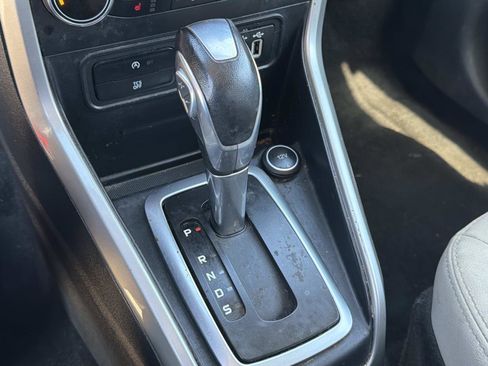 Used 2021 Ford EcoSport Titanium image 12