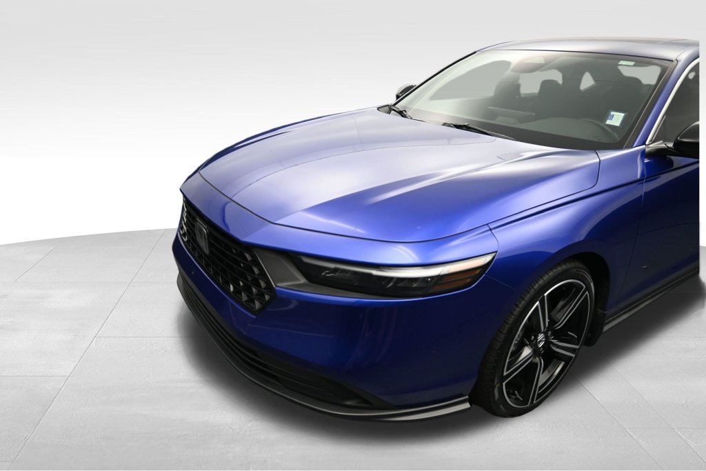 Used 2024 Honda Accord Sport image 10