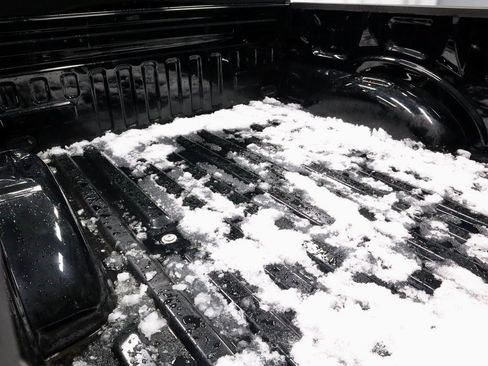 Certified 2022 Ford F150 XLT w/ Equipment Group 302A High image 12