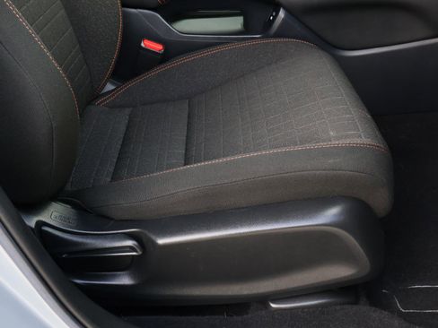 Used 2024 Honda HR-V Sport image 17