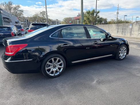 Used 2011 Hyundai Equus Signature RWD image 8