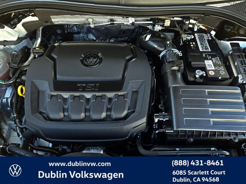 Certified 2023 Volkswagen Tiguan SE FWD image 24