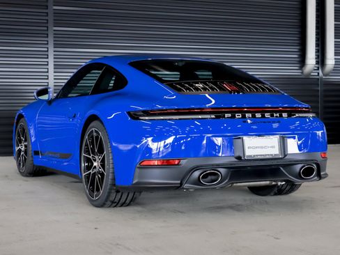 New 2026 Porsche 911 Carrera 4S image 3