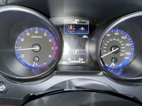 Used 2018 Subaru Outback 2.5i Limited image 16