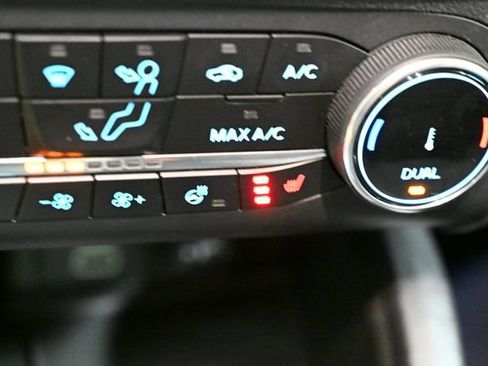 Used 2025 Ford Escape ST-Line Select AWD/4WD image 29