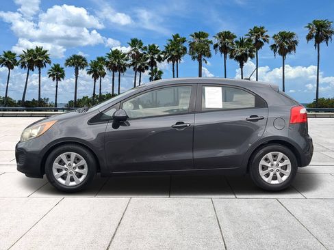 Used 2013 Kia Rio EX FWD image 2
