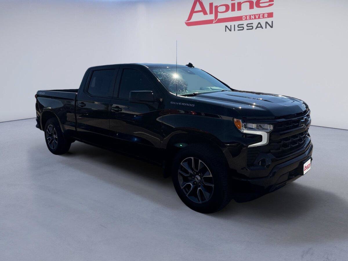 Used 2023 Chevrolet Silverado 1500 RST w/ True North Edition Plus AWD/4WD image 7