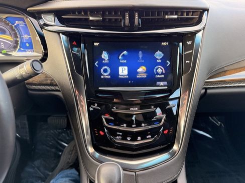 Used 2014 Cadillac ELR w/ Luxury Package image 4